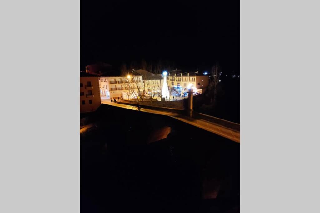 Apartamento Duplex Puente De Piedra, En Un Enclave Unico Y Exclusivo Valderrobres Exteriér fotografie